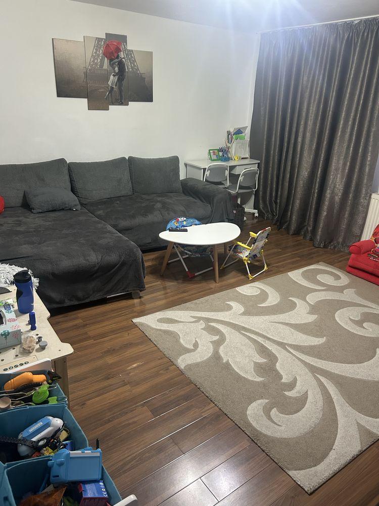 Apartament 3 camere etaj 1 - imagine 1