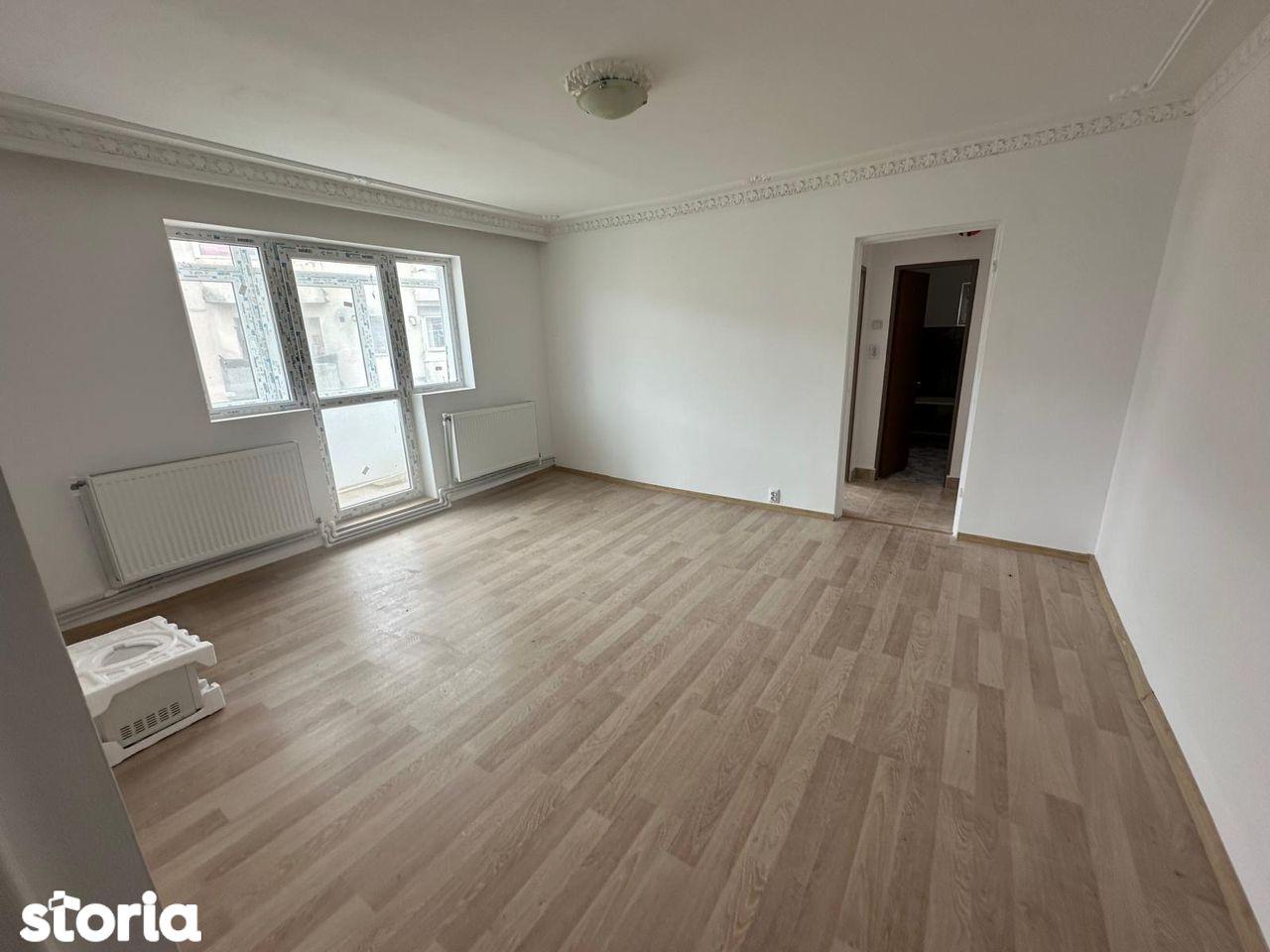 Apartament 2 camere, M11 , iC Bratianu, balcon și bucătărie separată - imagine 1