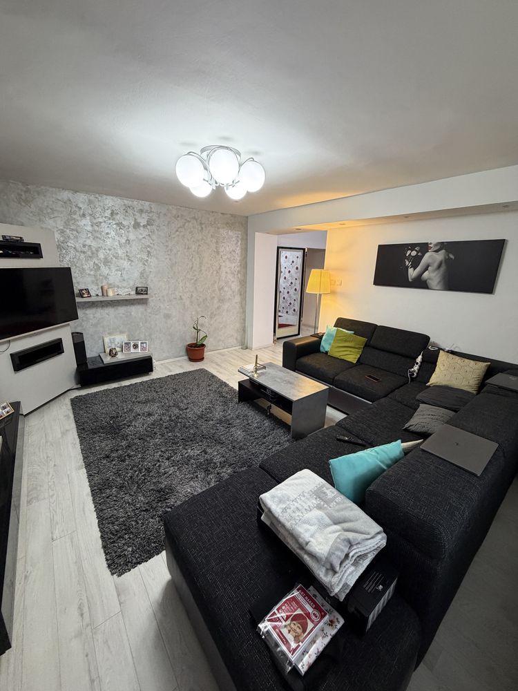Vand apartament m6 - imagine 1