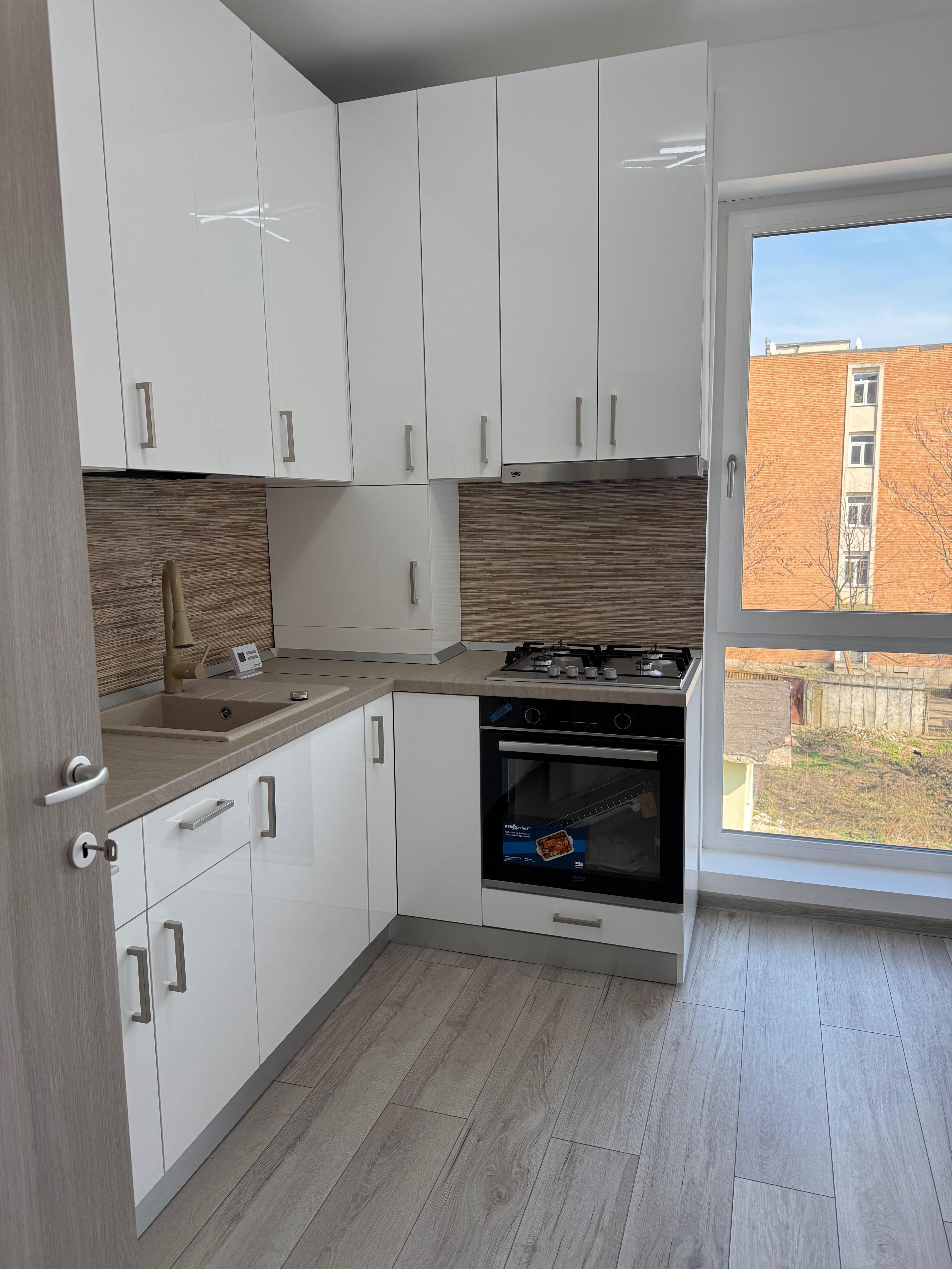De inchiriat apartament 2 camere - imagine 1