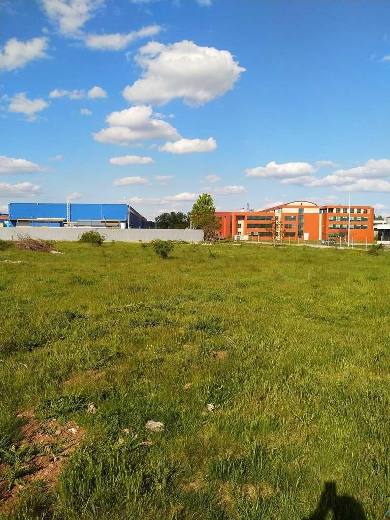 Teren intravilan zona nord Dedeman Targoviste - imagine 1