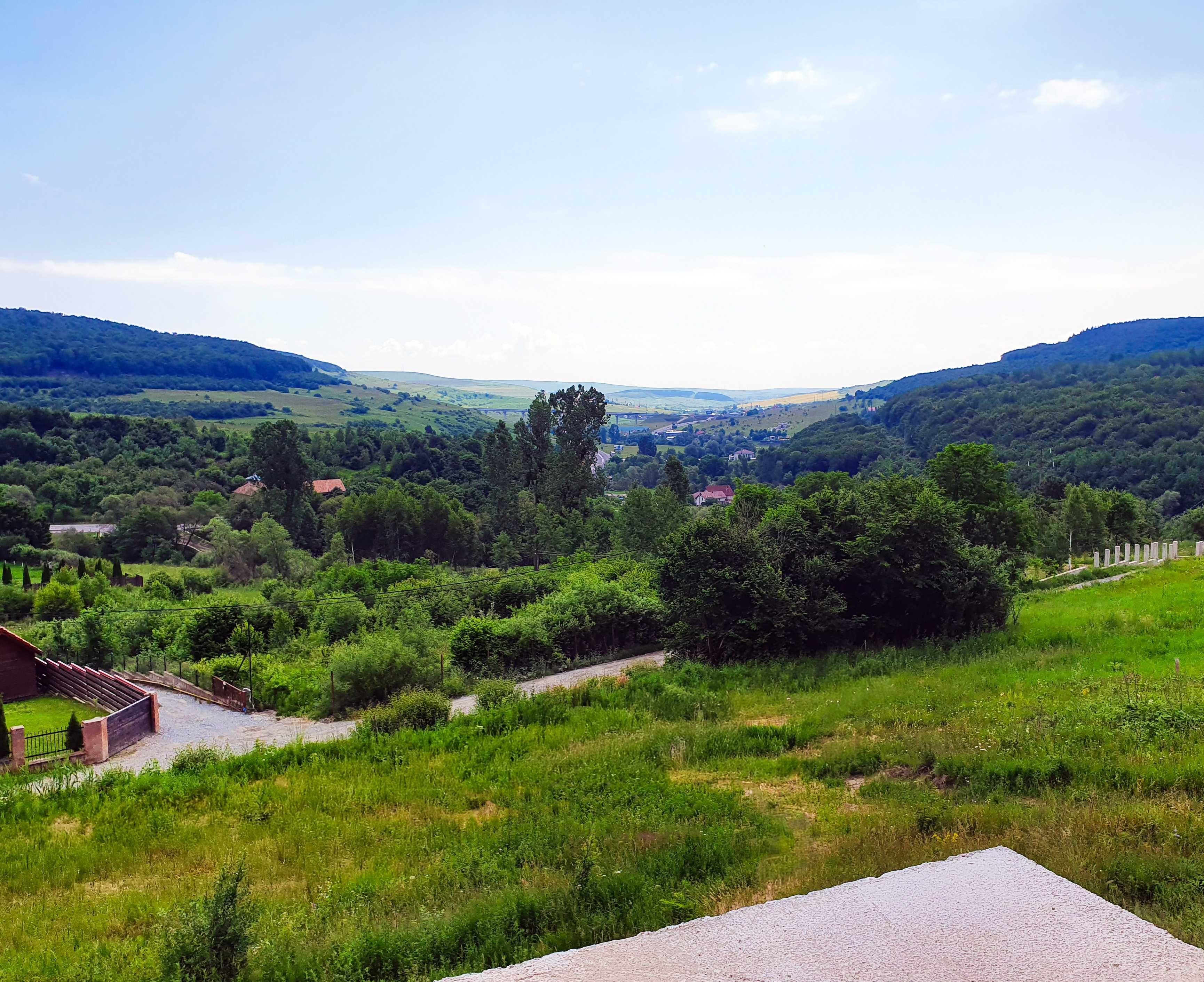 Proprietar vând Casă Feleacu, Valea Căpriorii,poziție premium. T 800mp