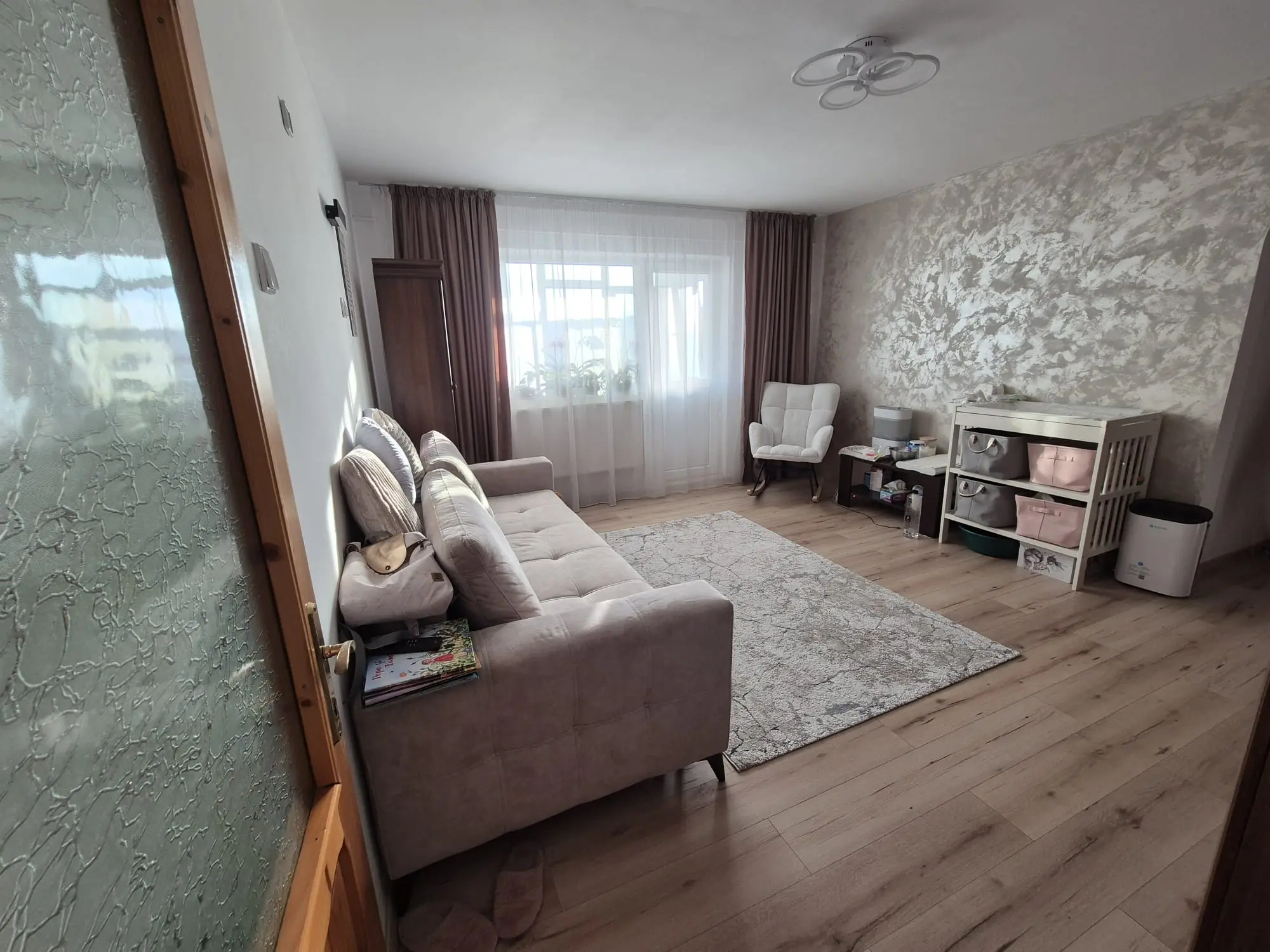 Ap 3 camere, Brazda zona Guliver, mobilat complet si utilat, direct proprietar - imagine 1