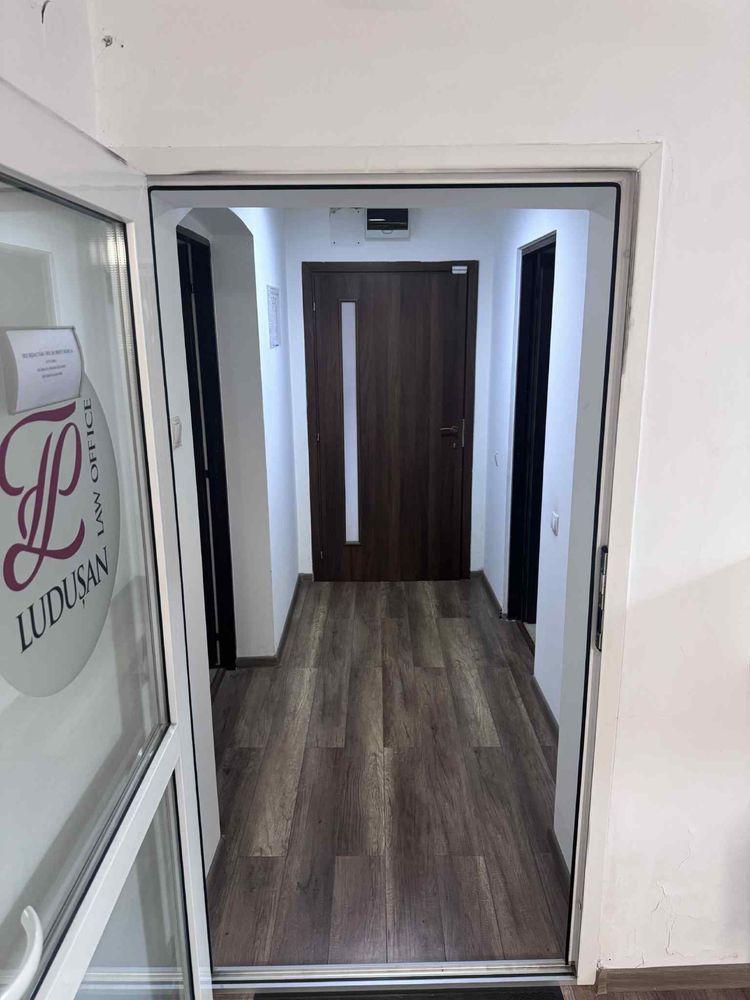 Apartament cu 3 camere de vanzare, ultracentral, Targu-Mures - imagine 1
