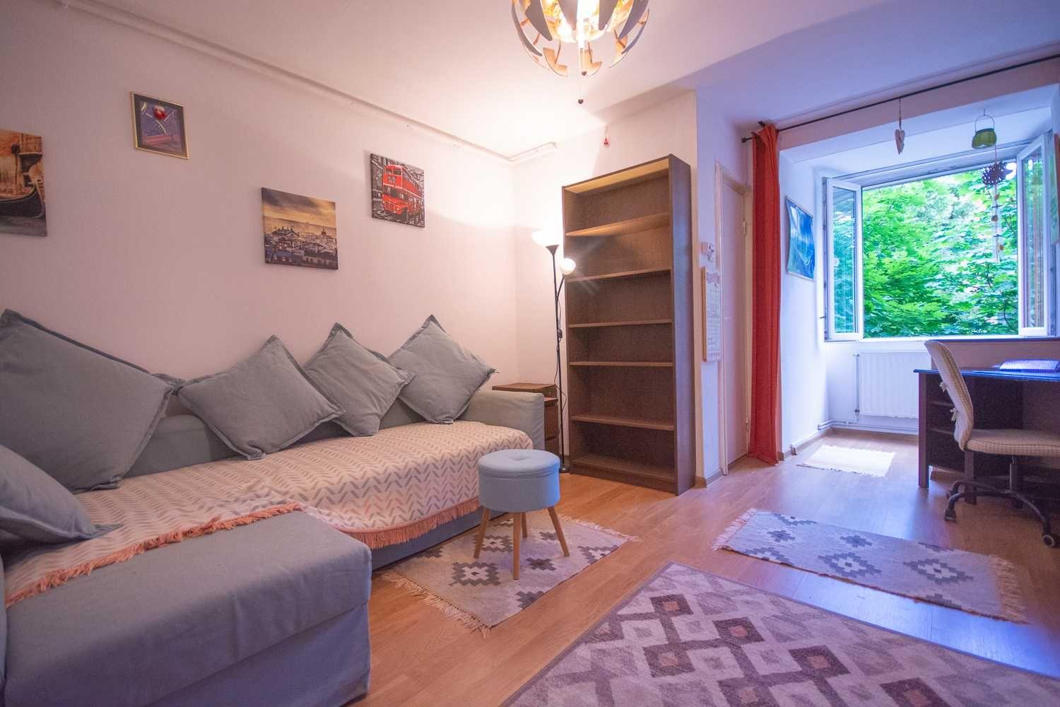 Garsonieră mobilată și utilată complet, zona 7 Noiembrie – aproape de UMF