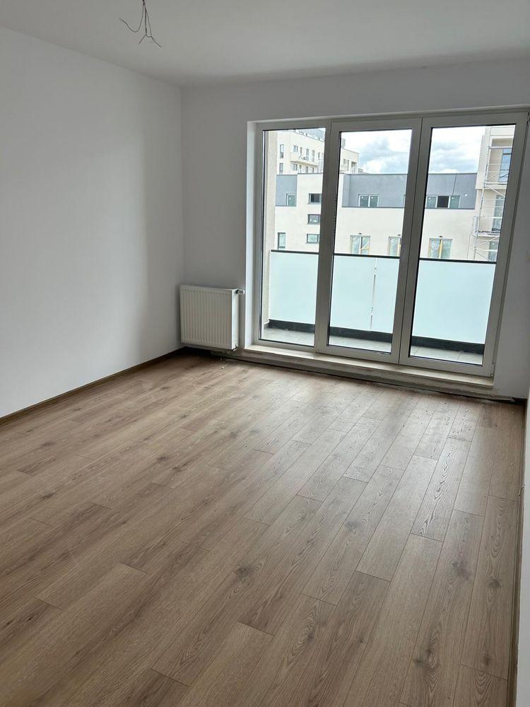 Inchiriez apartament nou, nemobilat in catierul Maurer Residence Tg Mures