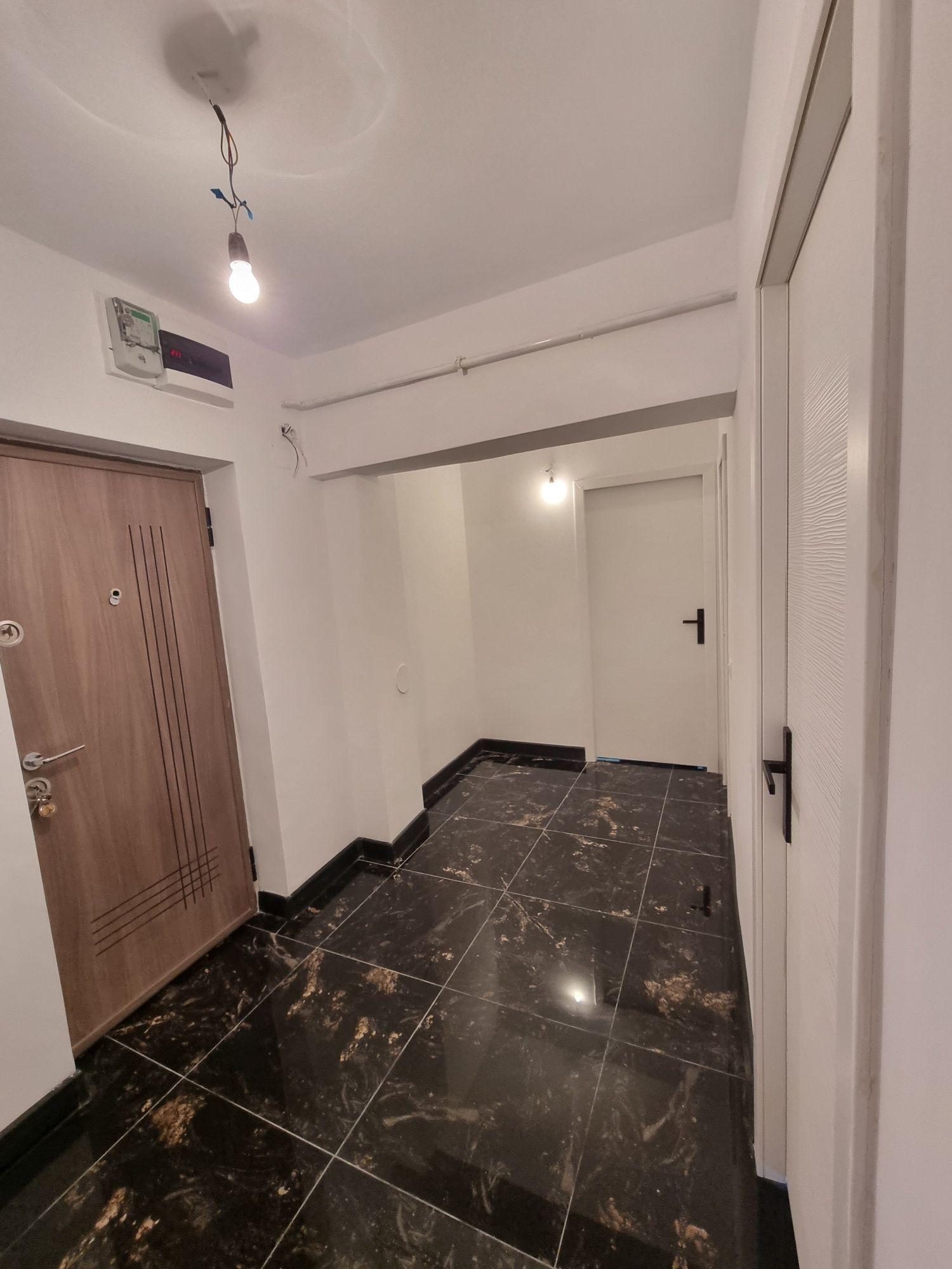 Apartament de vânzare (renovat stil modern)
