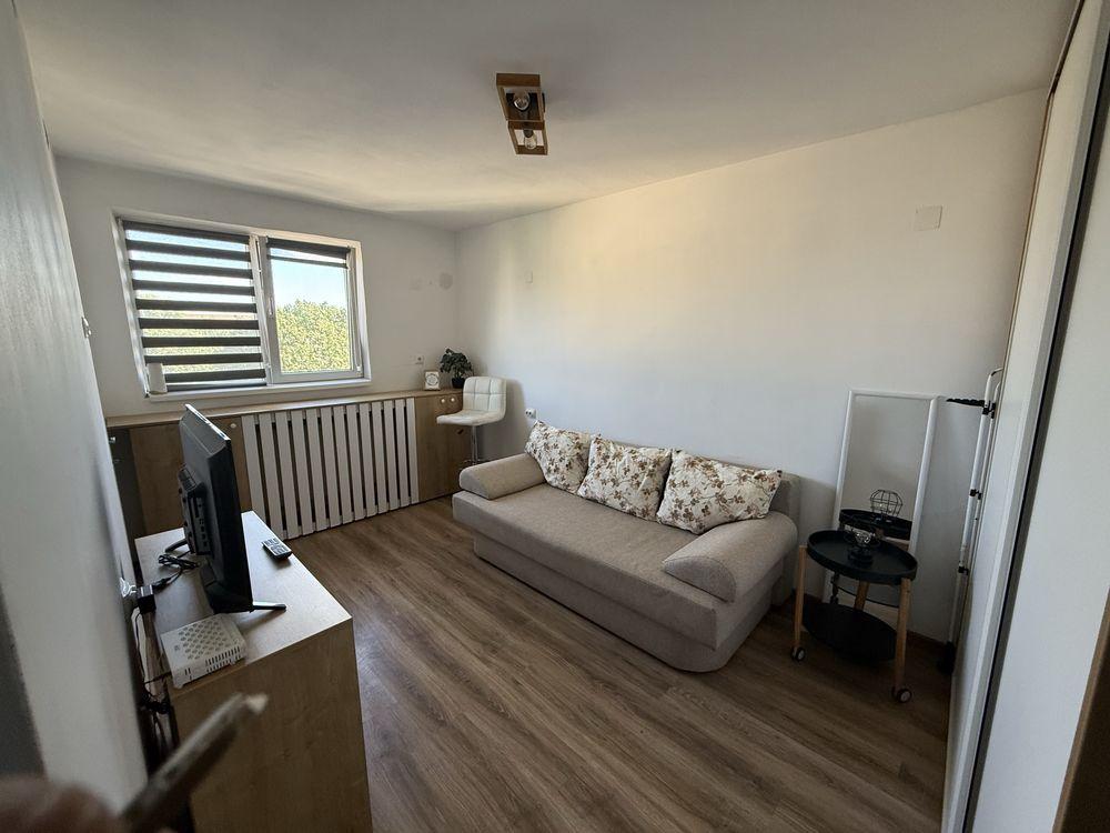 Garzoniera pe strada Podului - imagine 1