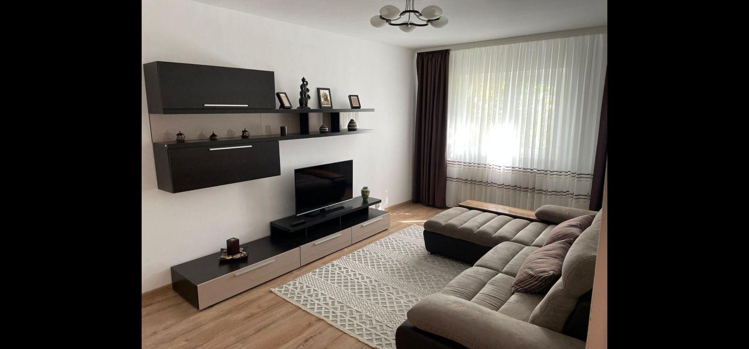 Apartament 2 camere, conf 1 decomandat, et. 3/4