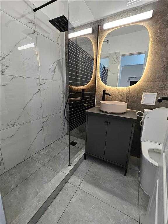 Apartament 2 camere etaj 2/4 - Metrou 1 Decembrie - Titan