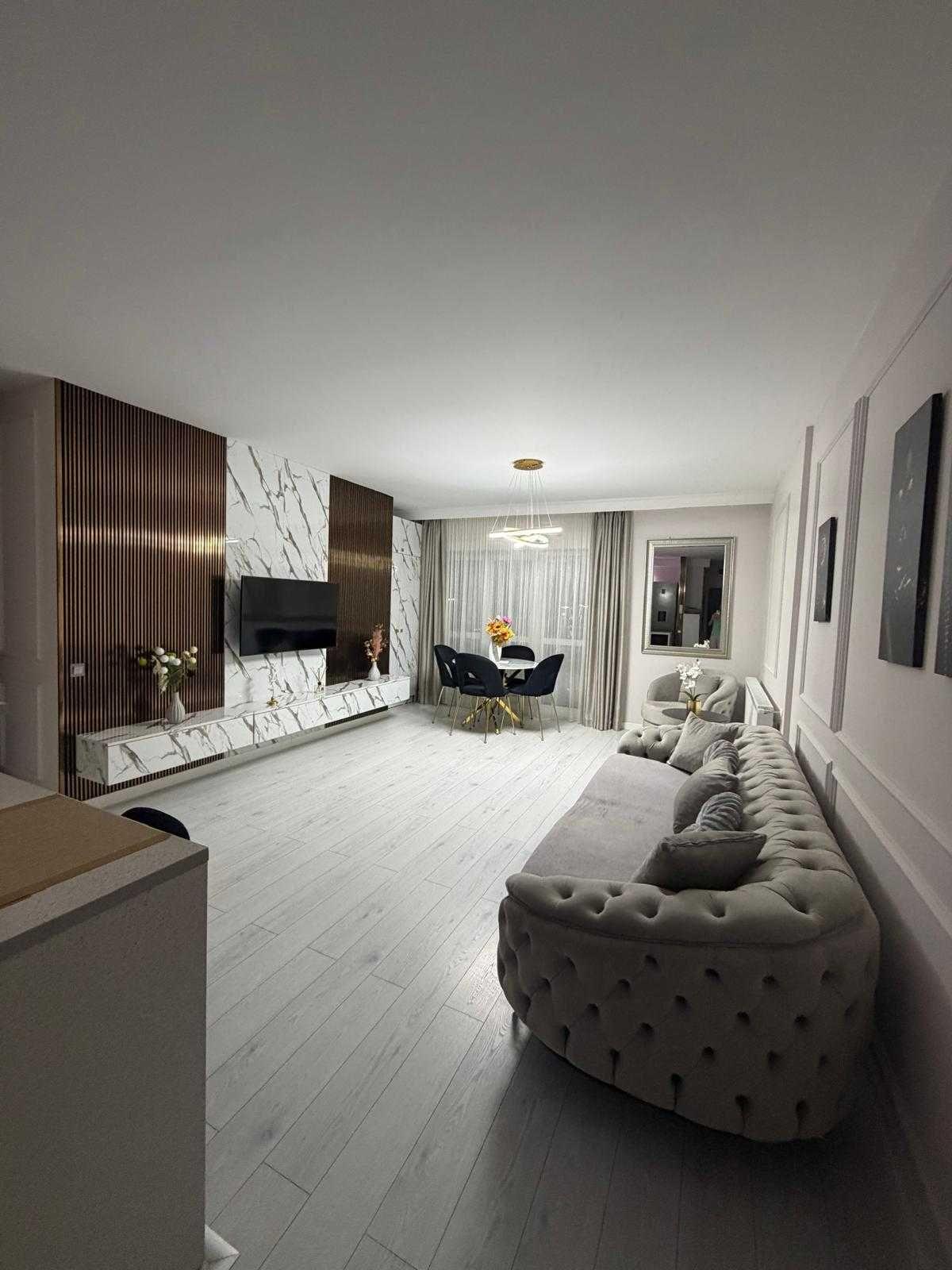 Apartament 4 camere Edenia Titan