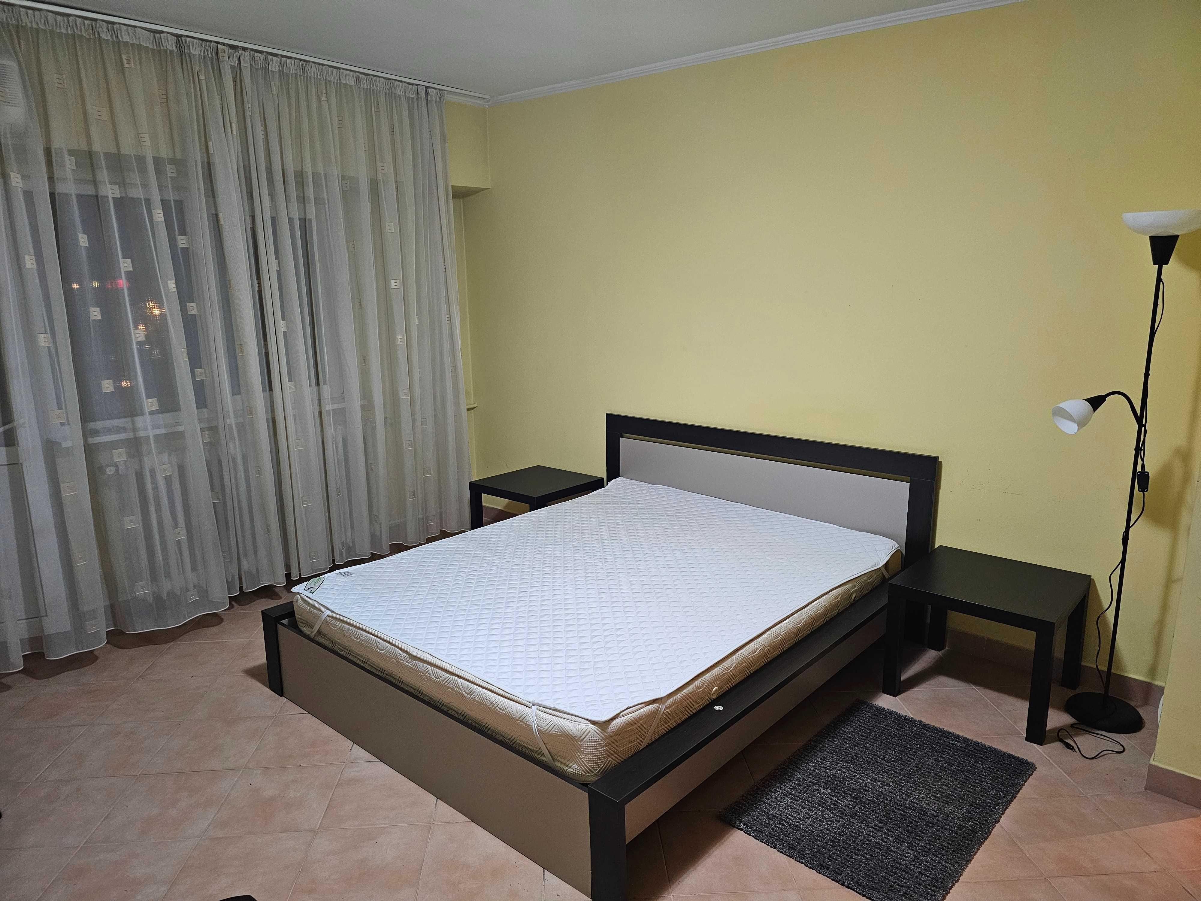 Proprietar inchiriez garsoniera Mall Vitan