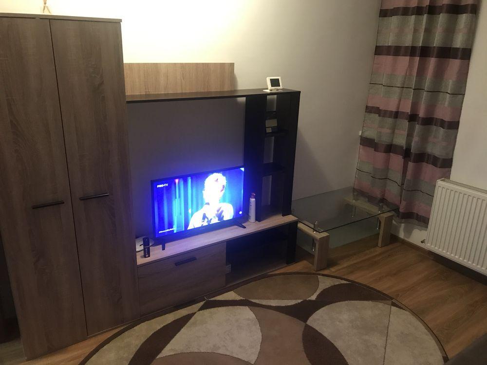 Inchiriez garsoniera sector 4