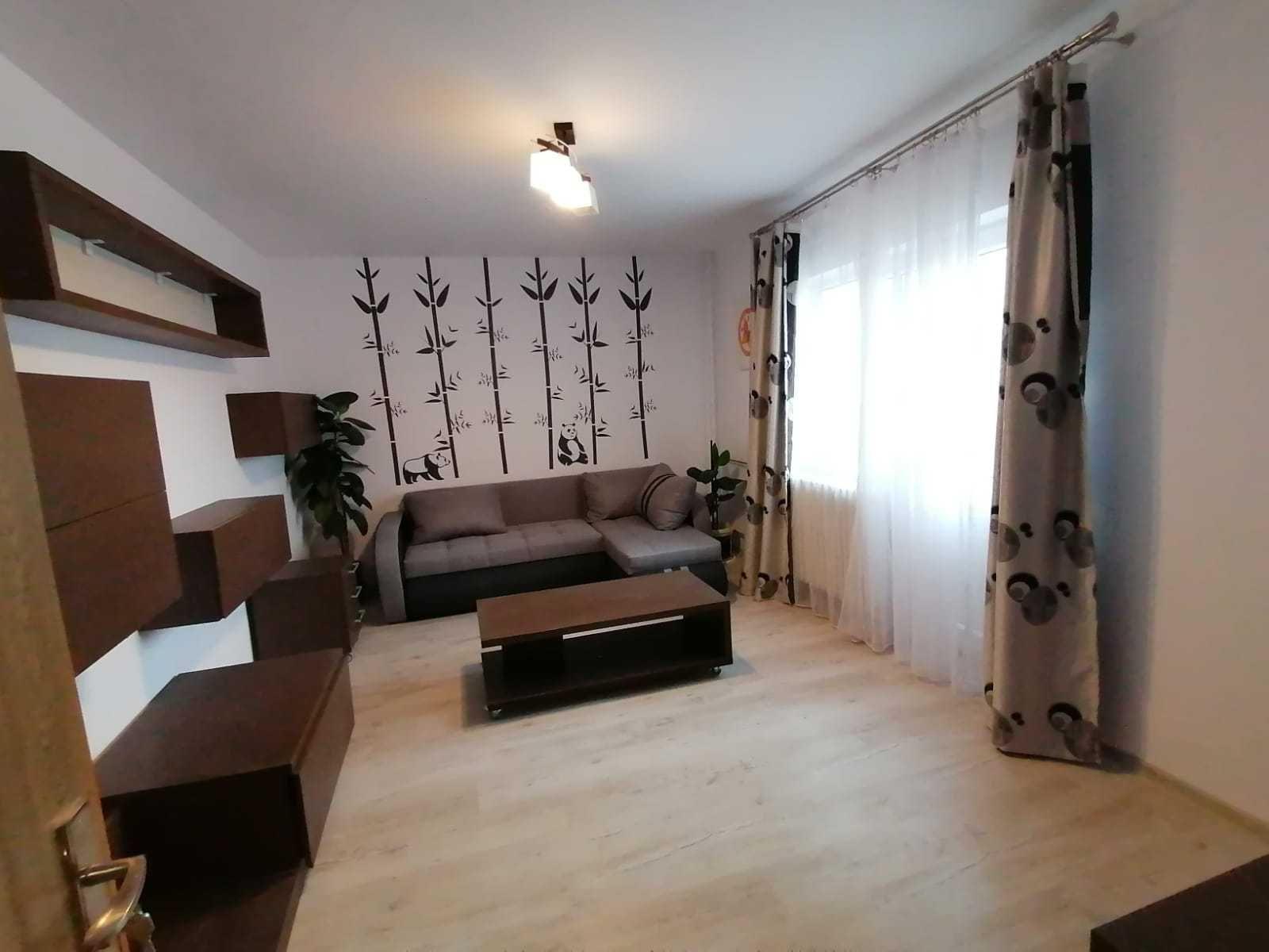De inchiriat apartament 2 camere, Piata Rahova