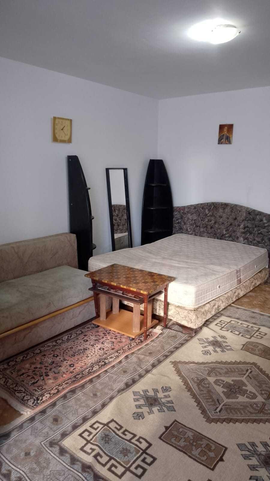 PROPRIETAR, Moghioros-Posta 4/9 gars. 240€ SERIOZITATE, termen lung