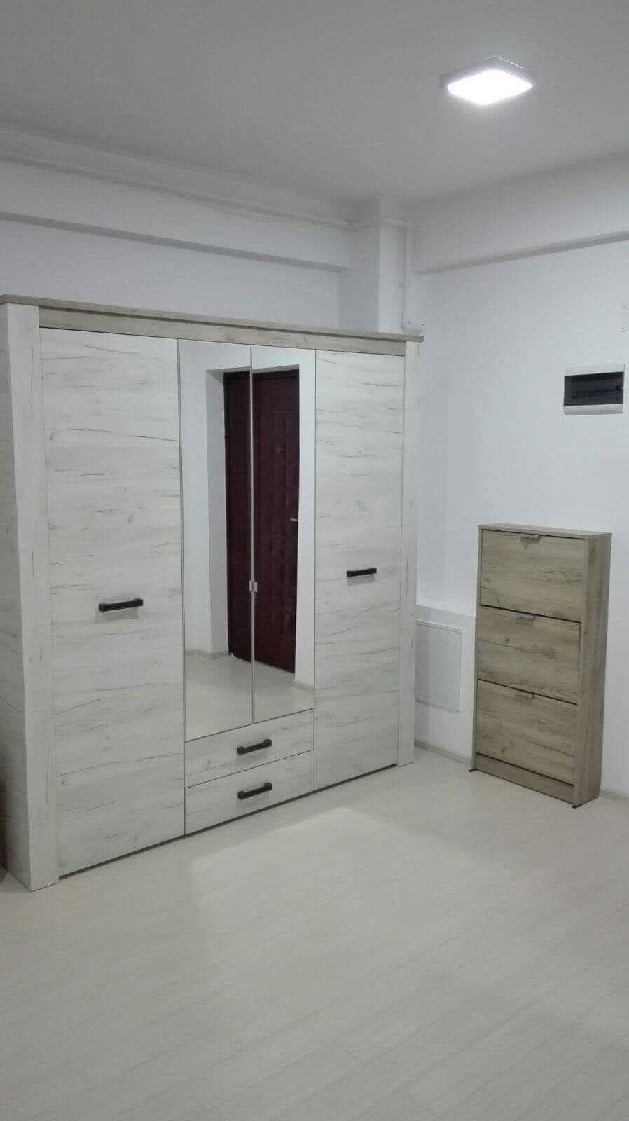 Garsoniera de inchiriat