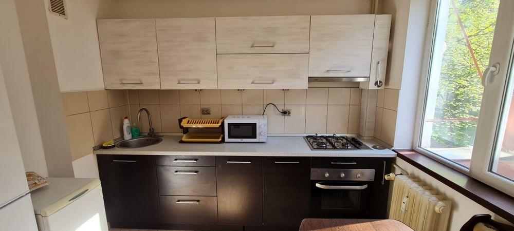Inchiriez ap 2 camere zona Lujerului