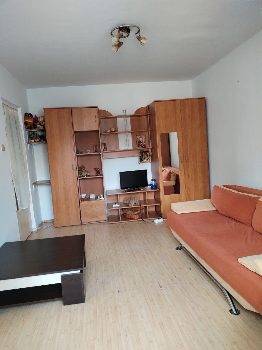 Garsoniera, zona nord, închiriere