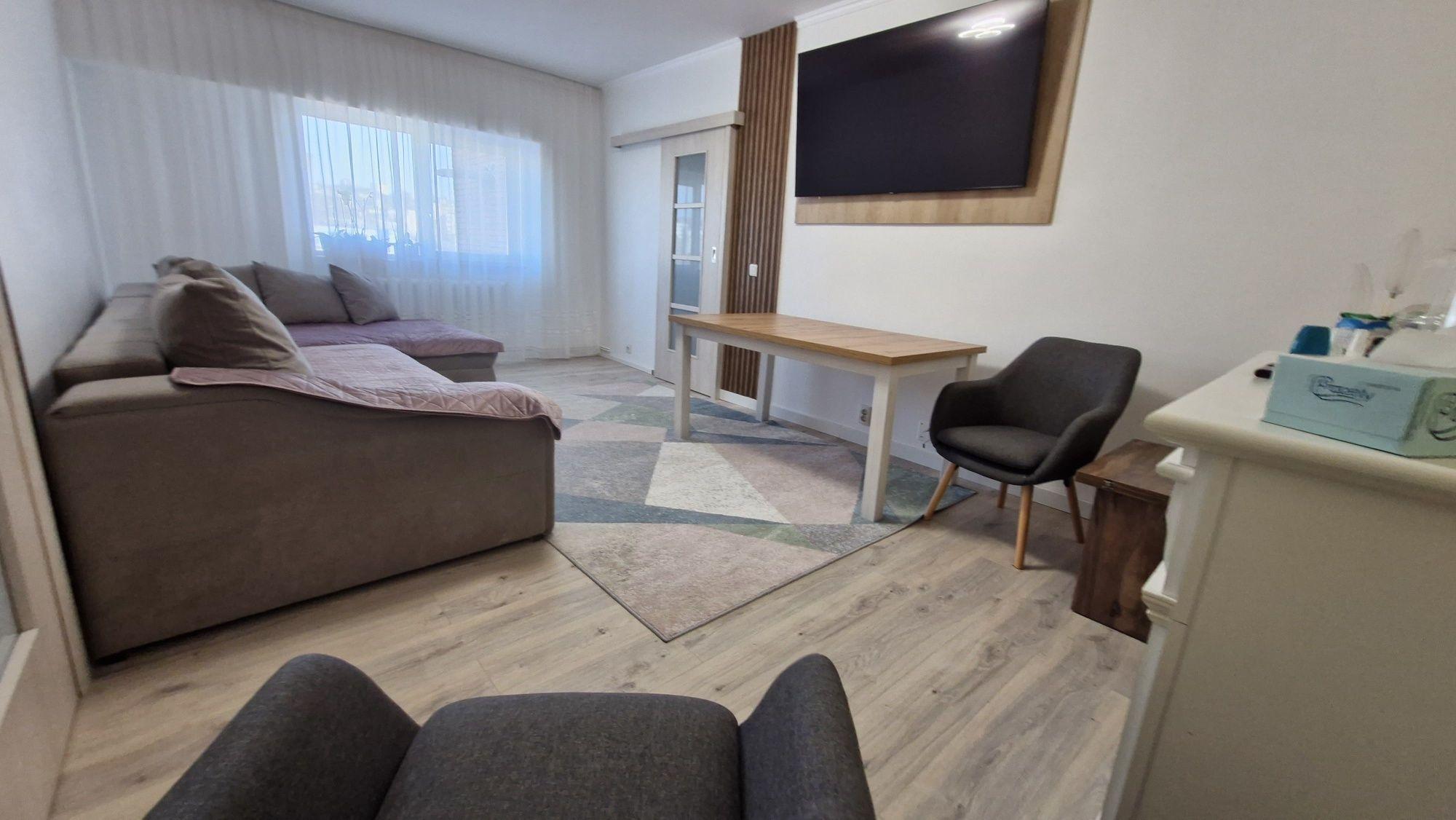 PF. Vând Ap 4 camere - imagine 1