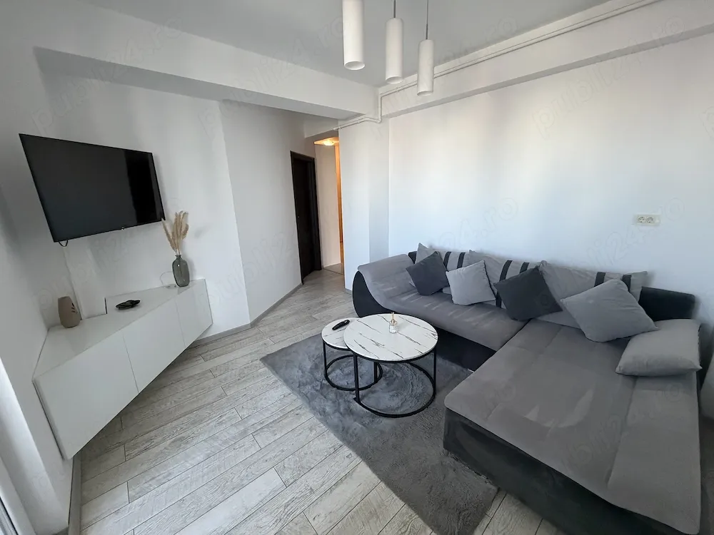 Inchiriez apartament 3 camere - imagine 1