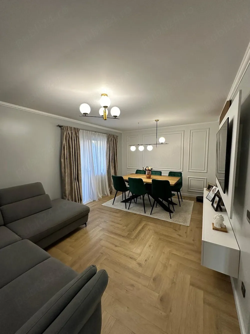 Apartament 4 camere de vanzare - imagine 1