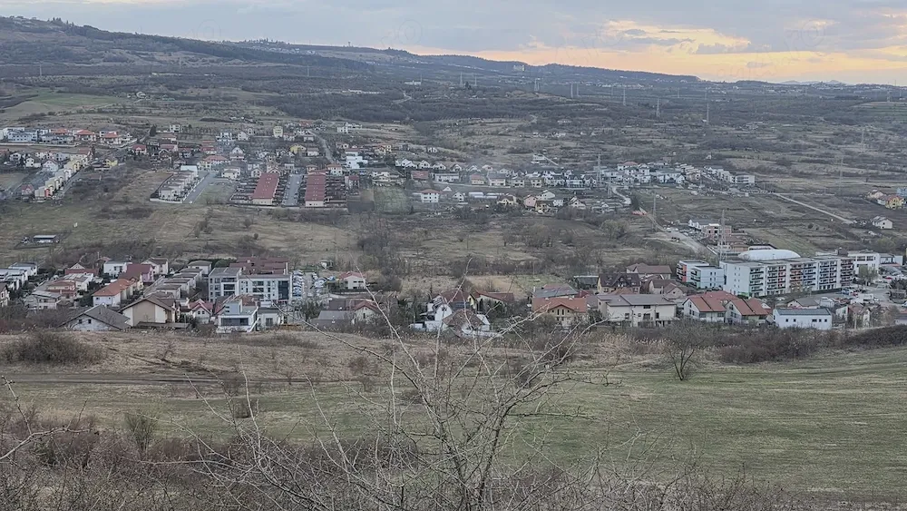 Teren de vanzare in Borhanci