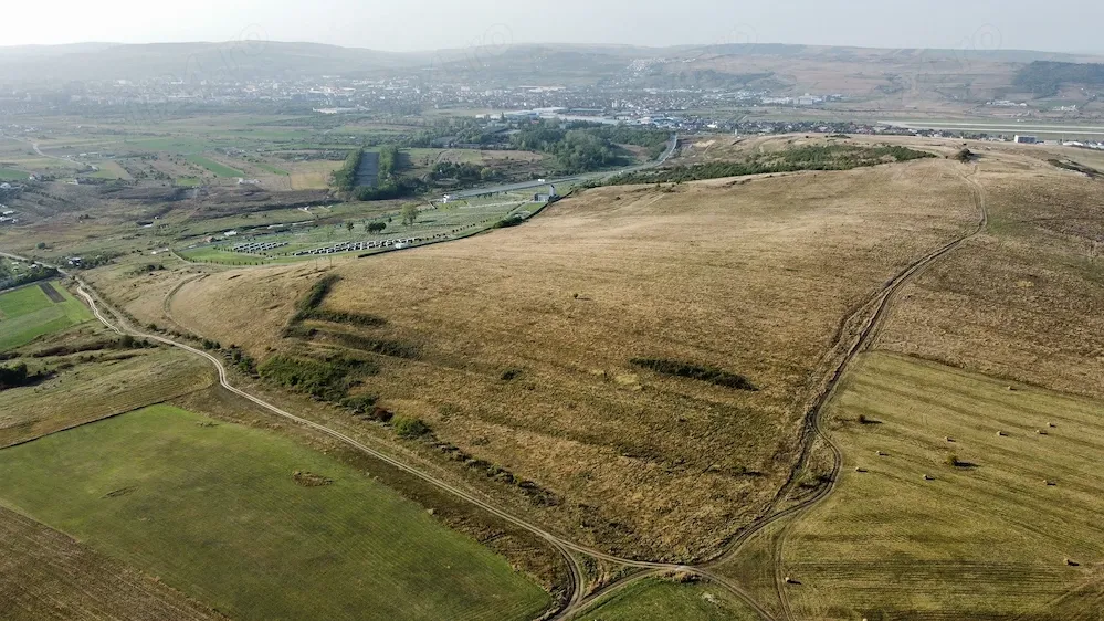 Teren 4.300 mp spate cimitir M. I. Roată, lângă centura metropolitană
