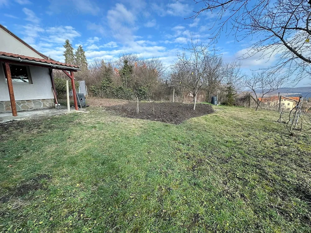 Vand teren PLATOUL Cornesti str. CORNESTI- 1150mp