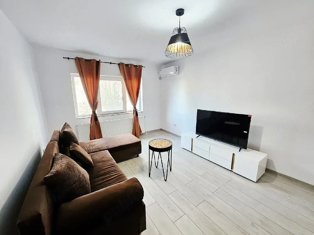 Proprietar inchiriez apartament 2 camere