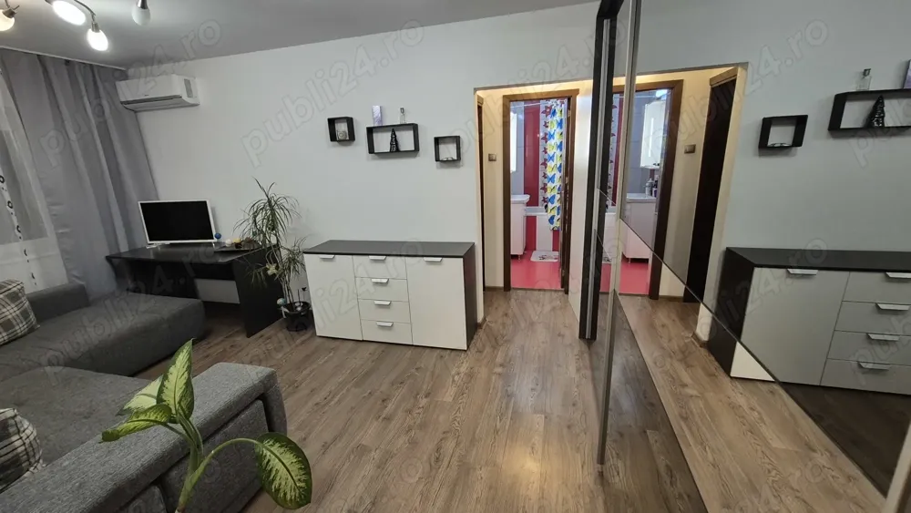 Închiriez apartament 3 camere Calea Aradului et 1