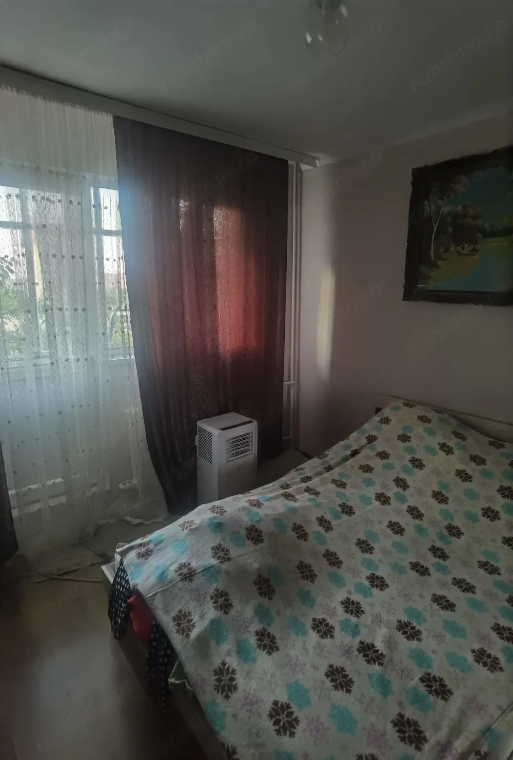 Vând apartament 3 camere