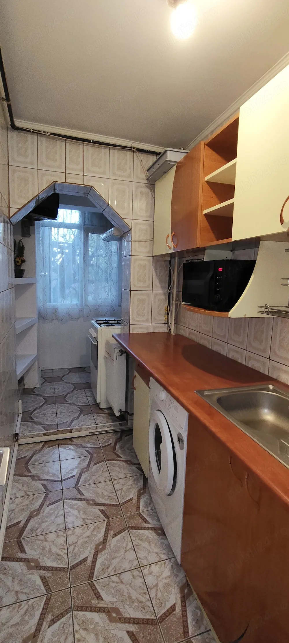 Închiriez garsonieră în zona Păltiniș