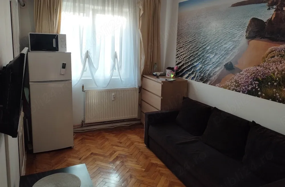 Particular inchiriez garsoniera mobilata la 150m metrou Piata Sudului