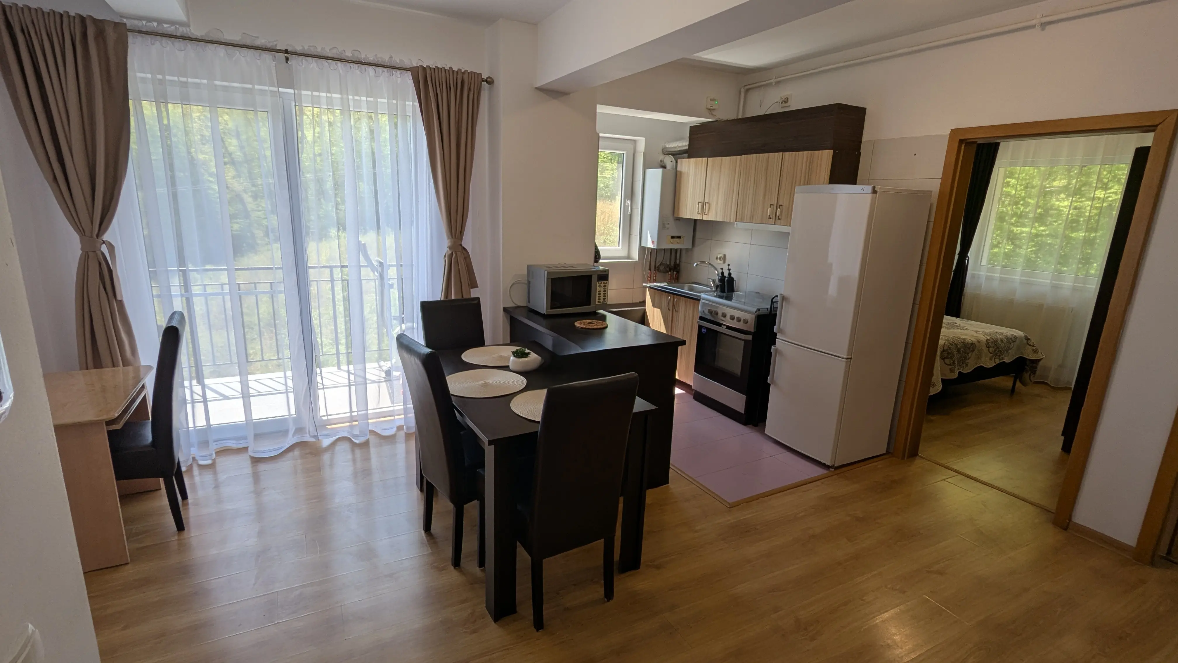 PROPRIETAR | 2 camere + open-space | 2 balcoane | Luminos | Mănăștur