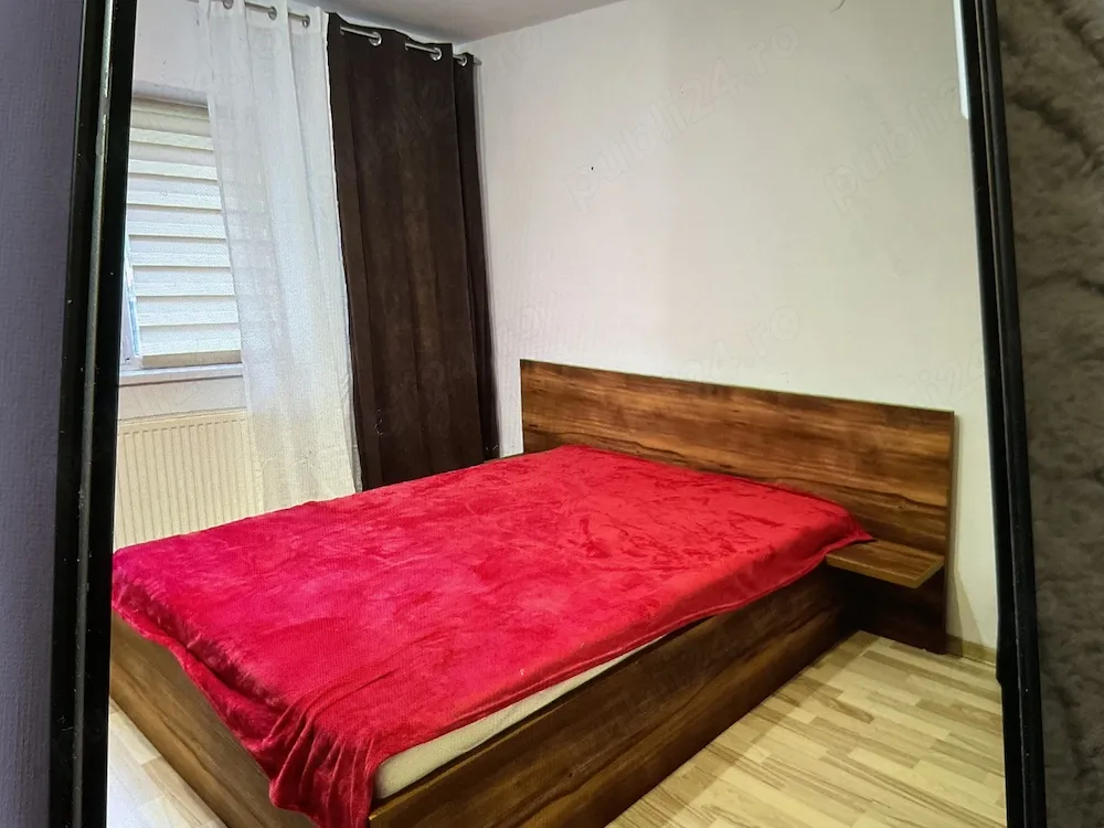 Închiriez garsoniera