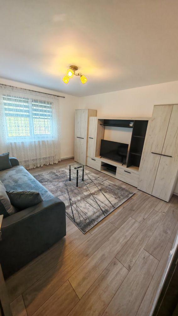 Dau în chirie ap cu 1 cam în Tudor pe str rămurele - imagine 1