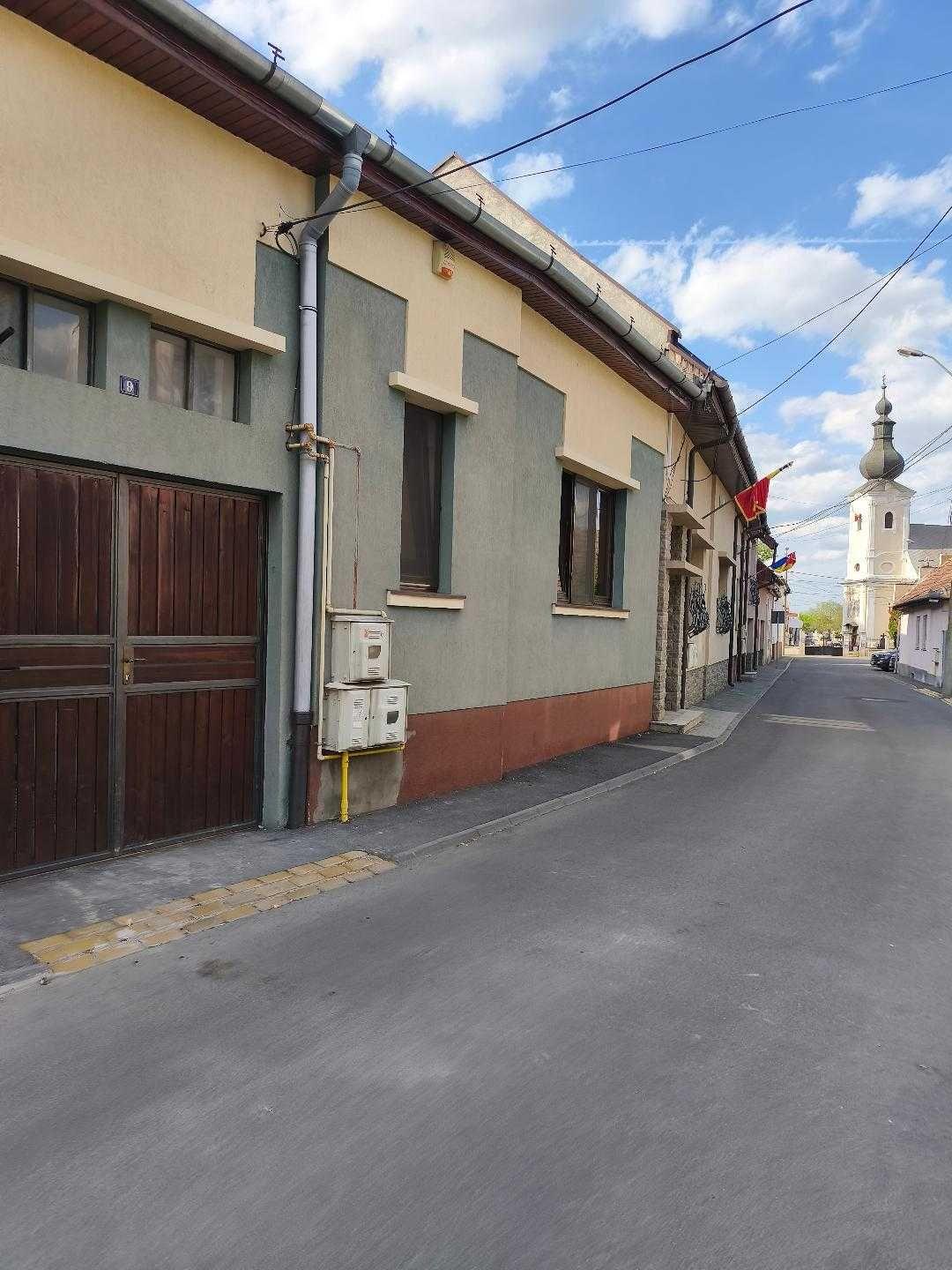Se inchiriaza apartament cu o camera zona Cornisa - imagine 1
