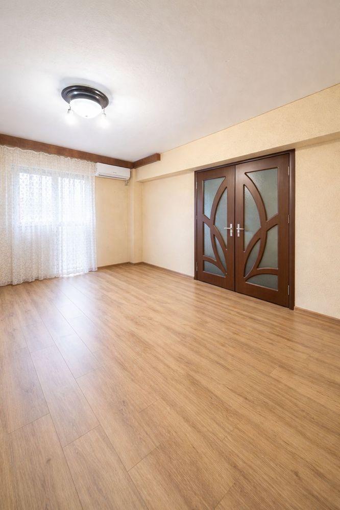 Apartament 4 camere, Calea Bucuresti, langa Electroputere Mall - imagine 1