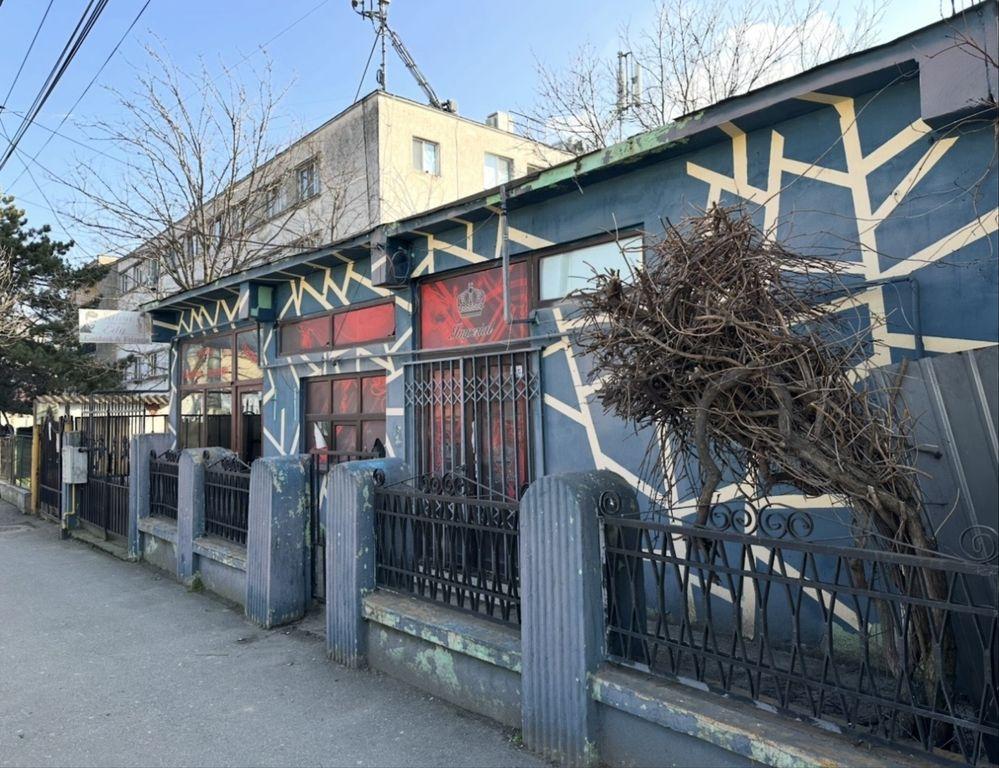 Inchiriez doua spatii comerciale si teren. - imagine 1