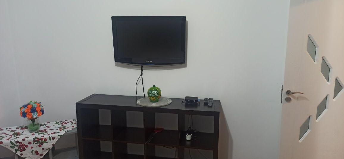 Închiriez apartament cu o cameră