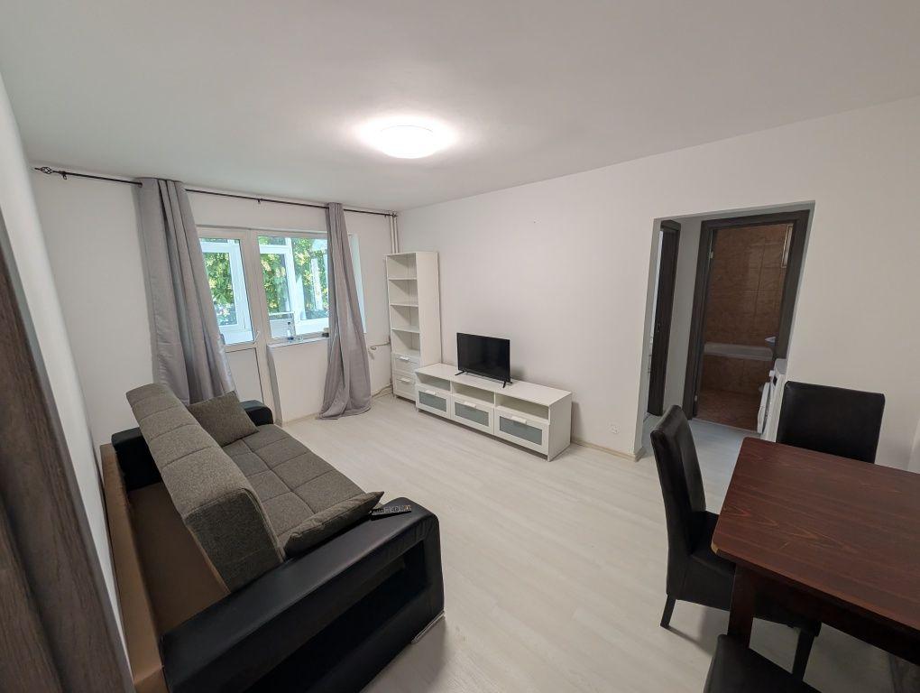 Apartament de închiriat 3 camere zona baraolt 2min pana la piata vest pe jos - imagine 1