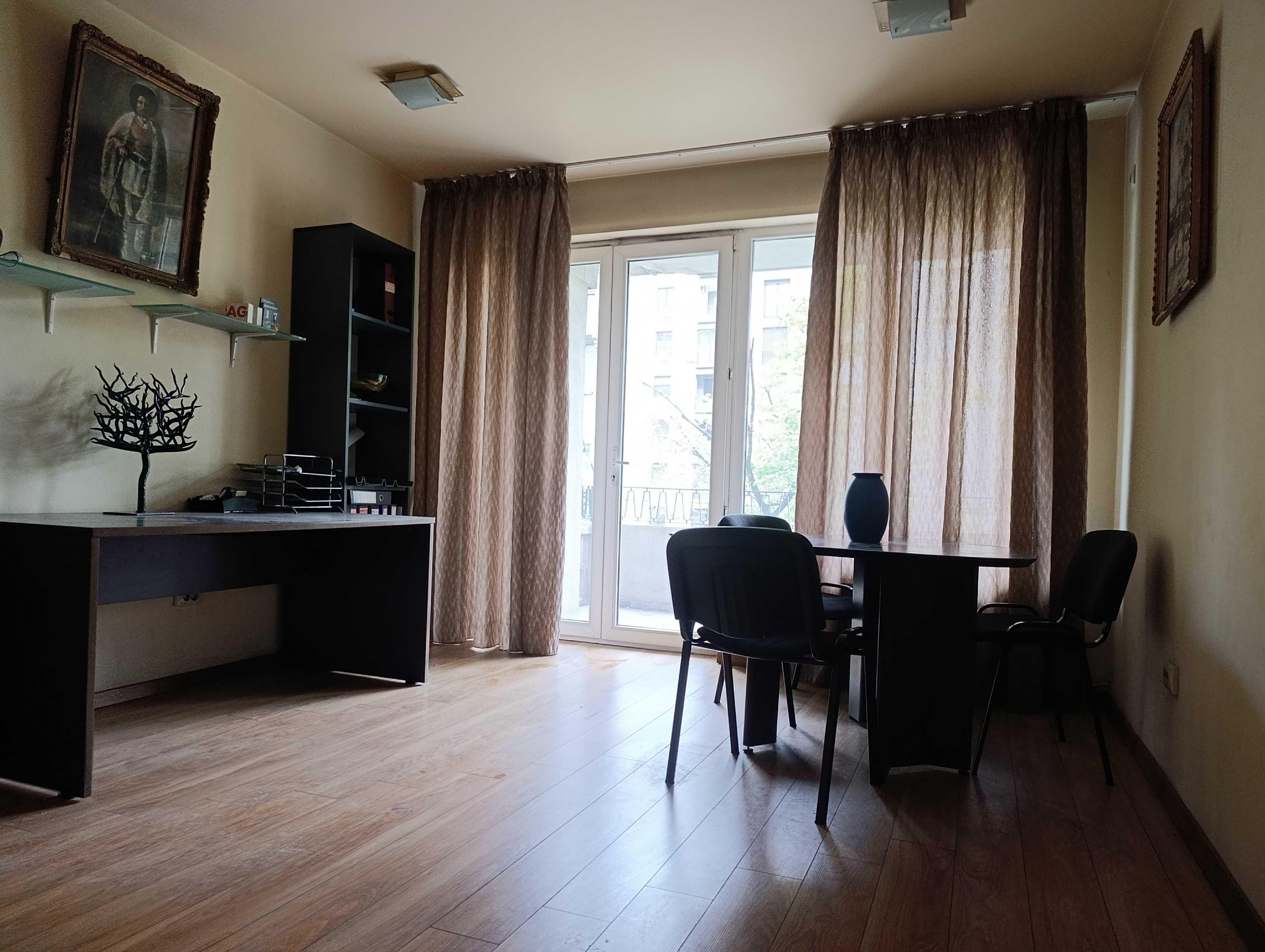 Piața Romană, 2 camere