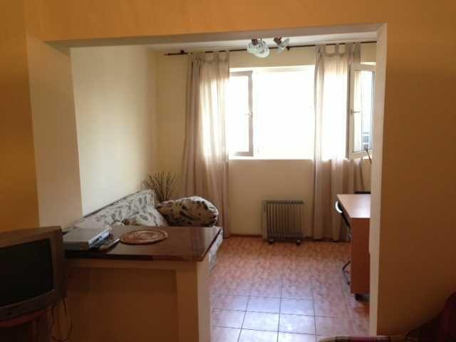 Inchiriez garsoniera ultracentrala Sala Palatului/Victoriei