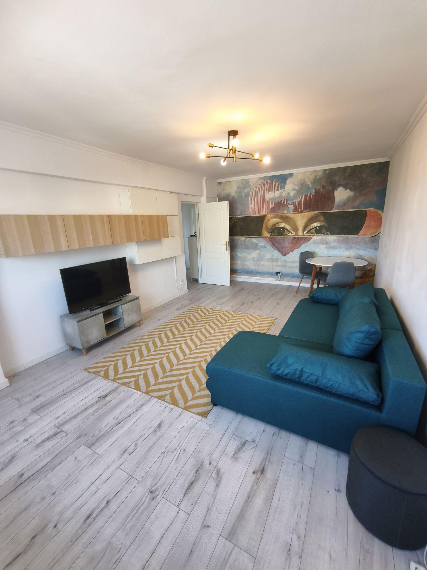 Apartament 3 camere piata victoriei metrou