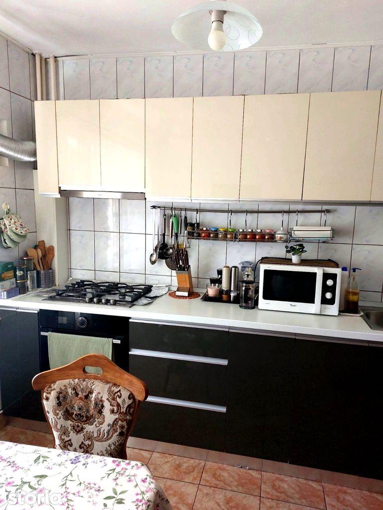 Apartament 3 camere, 77,65 mp utili, 2 băi,etaj 1 Mircea Voda/Nerva