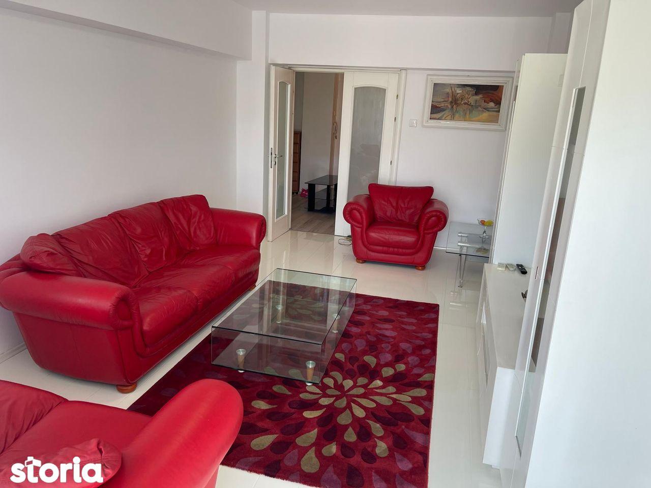 Inchiriez apartament de 2 camere Bulevardul Unirii 31