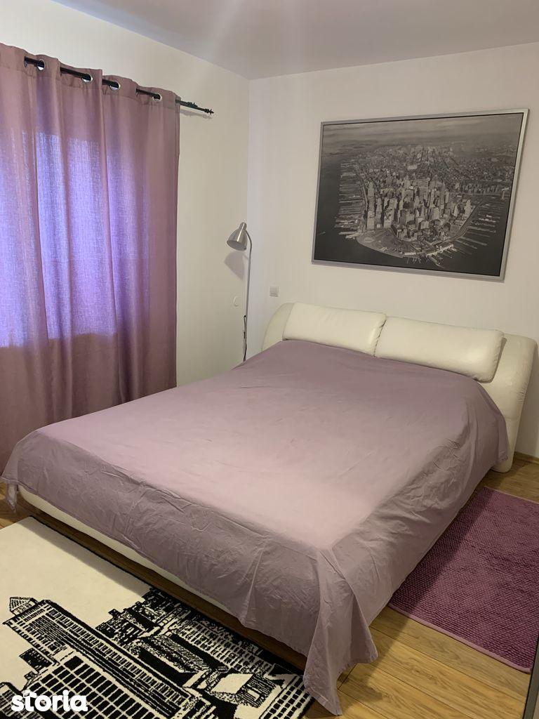 Închiriez apartament Brâncoveanu cu loc de parcare
