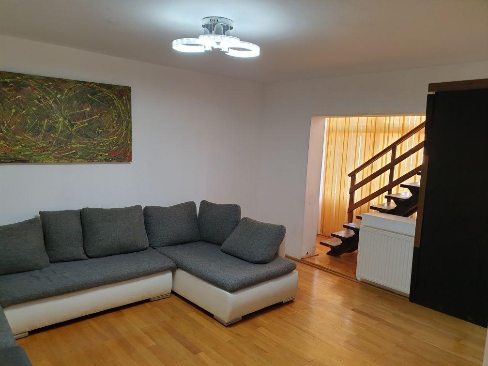 inchiriez Transilvaniei 3 /60 penthouse 6 cam. 140 mp preț 550 e - imagine 1