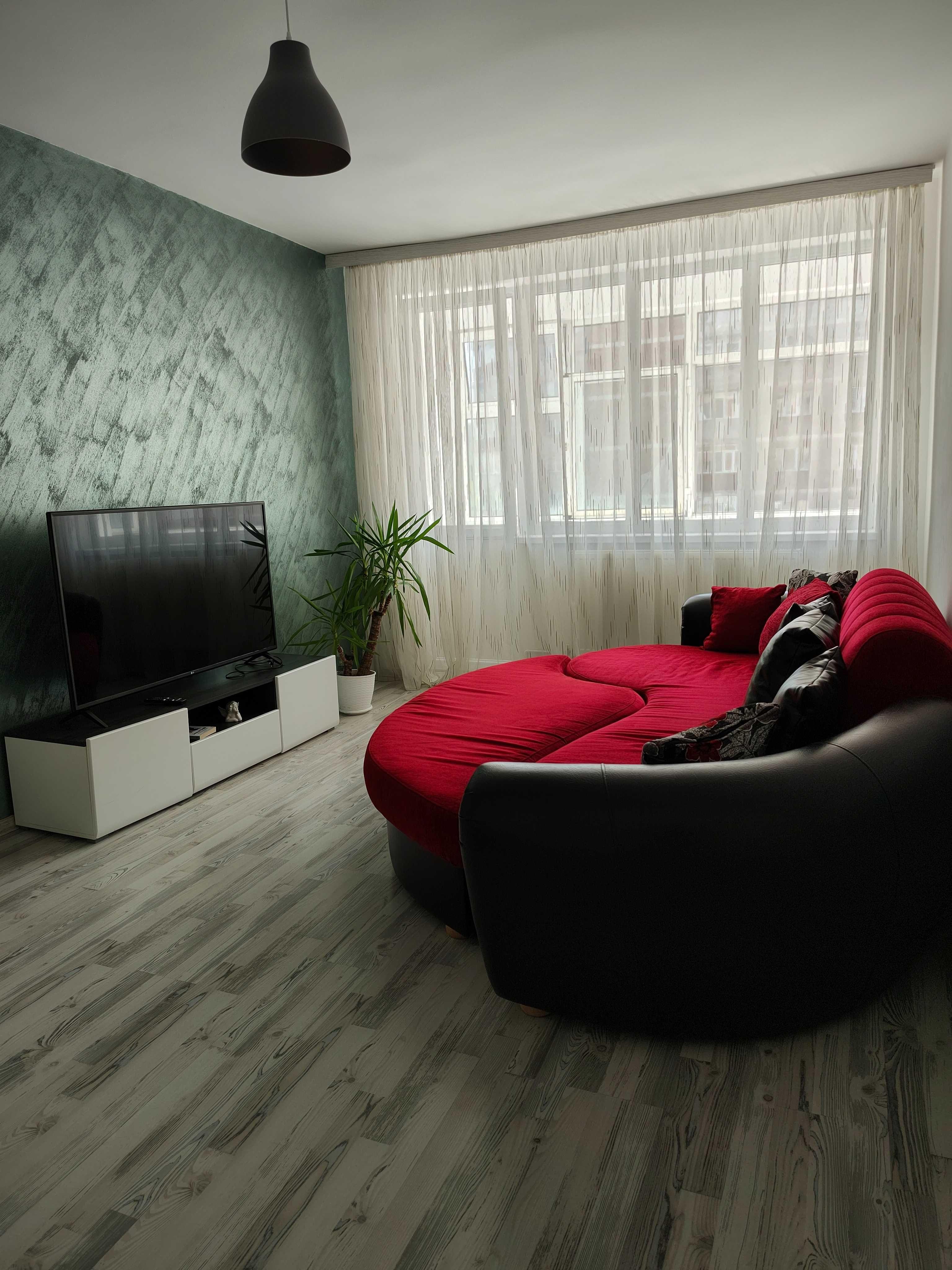 Apartament de închiriat