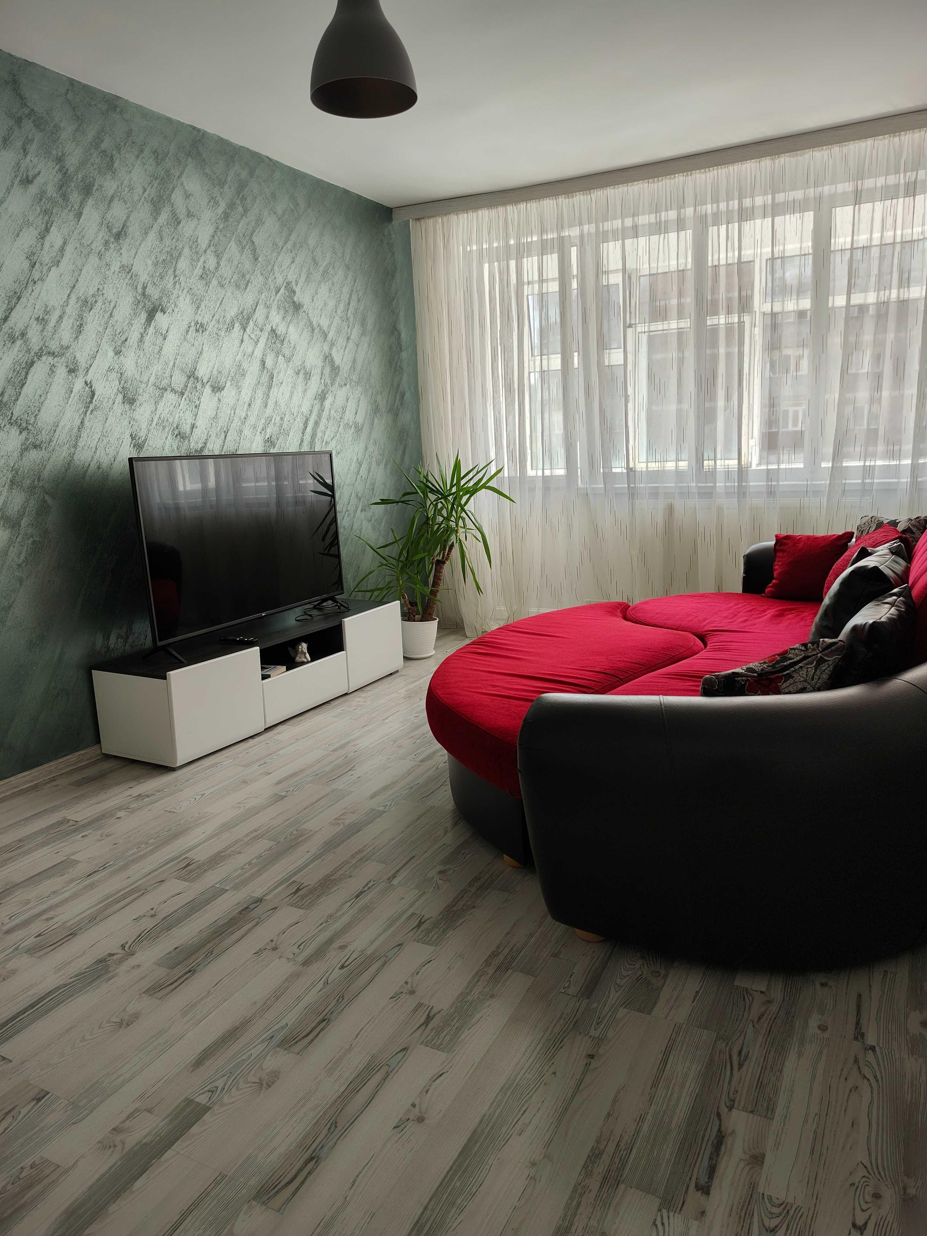 Apartament de vânzare - imagine 1